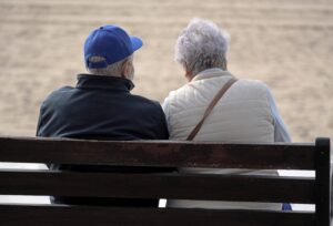 Réformer l’âge de départ à la retraite : pourquoi éviter le débat pourrait coûter cher à la France